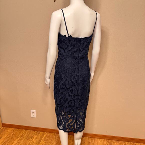 Bardot Navy Blue Lace Midi Dress Women's US 6 Scalloped Hem Cocktail Bodycon - Picture 6 of 14